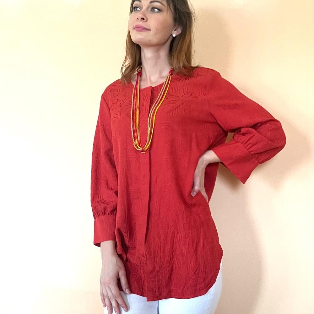 Women Classic Crewneck Buttons Closure Textured Terracotta Blouse Shirt